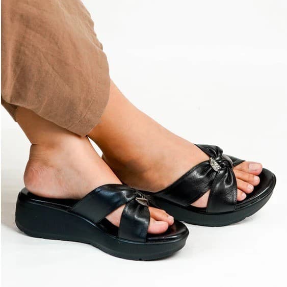 Gambar ke-1 produk Pollux E - Wear WPODQ 54 - Sandal Wedges Wanita Bahan Kulit Asli