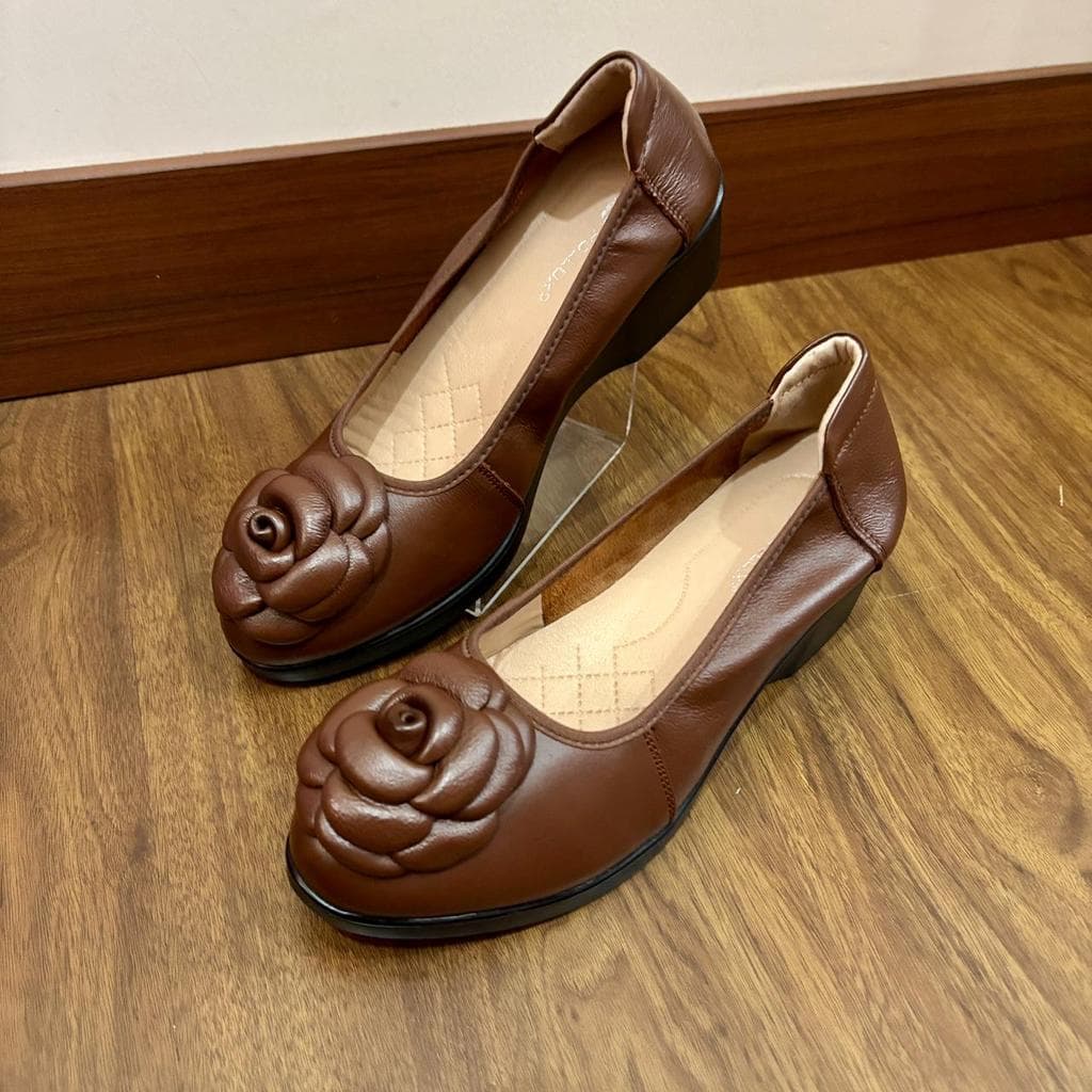 Gambar ke-1 produk Pollux Monday WDQ 2189 - Sepatu Kerja Wanita Bahan Kulit Asli | Sepatu Wedges Wanita Tinggi 5cm