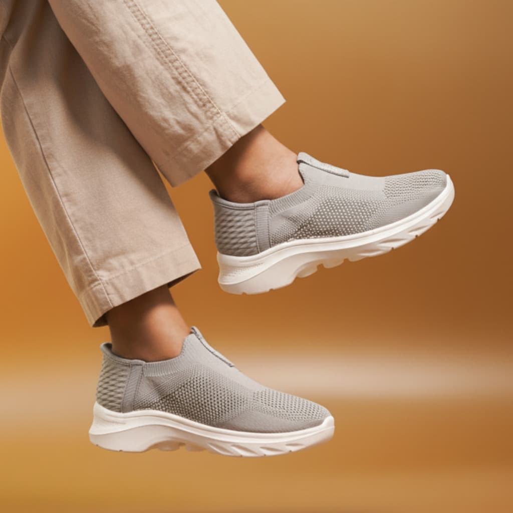 Gambar ke-1 produk Xolus SYP M1 - Sneakers Slip On Wanita Arch Fit Glide Step Vegan Nyaman & Stylish