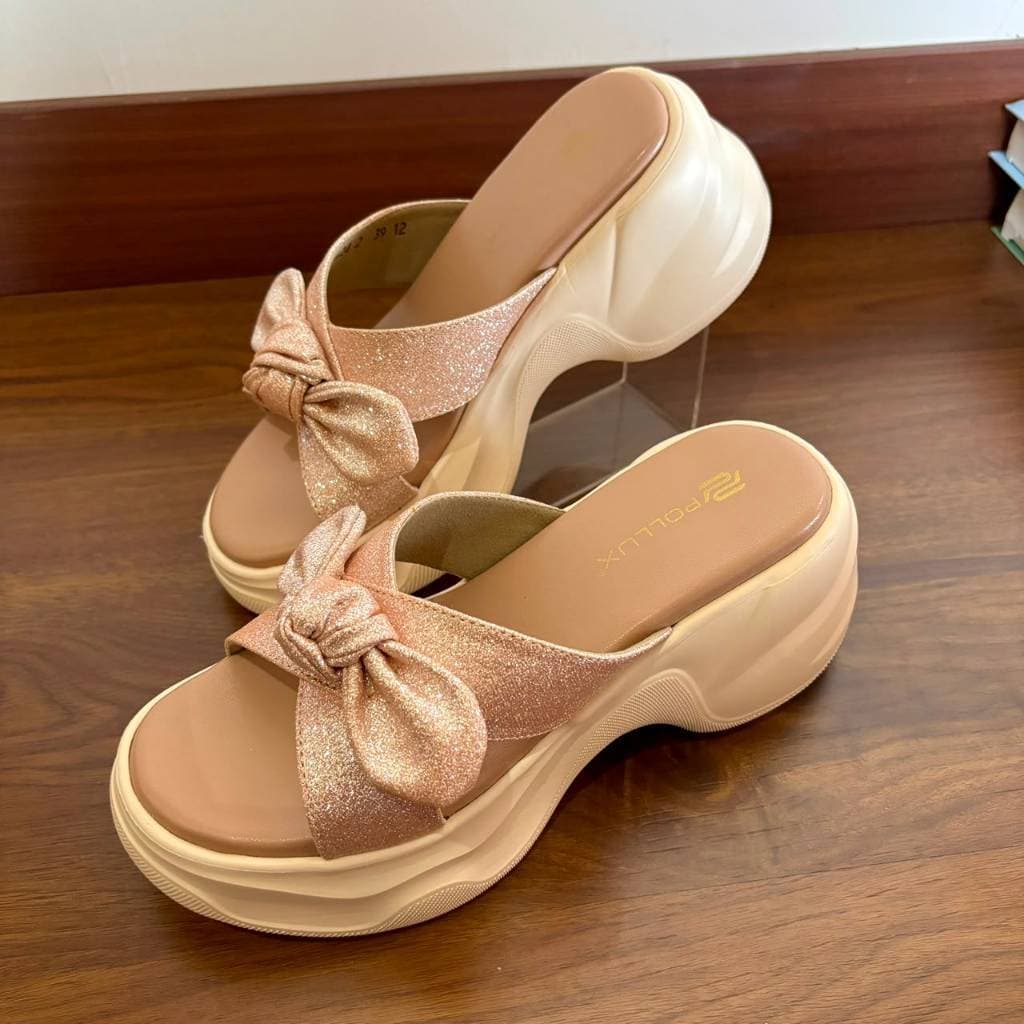 Gambar ke-1 produk Pollux Bold WPODX 24 -  Sandal Wedges Wanita Kekinian Bahan Kulit | Sandal Wedges Kekinian