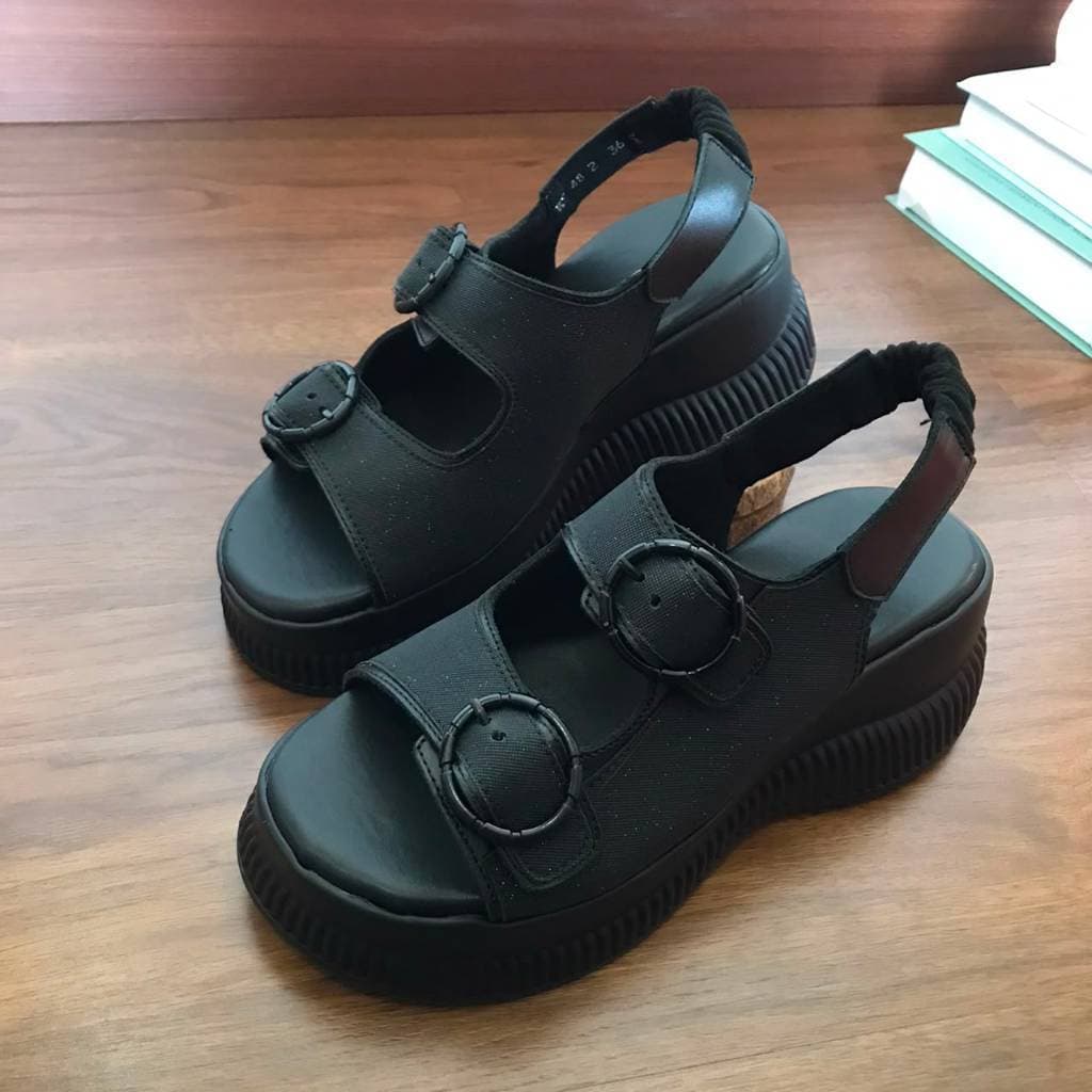 Thumbnail gambar ke-4 produk Pollux Bold WPOKY 48 Sandal Wedges Wanita Bahan Kulit Asli