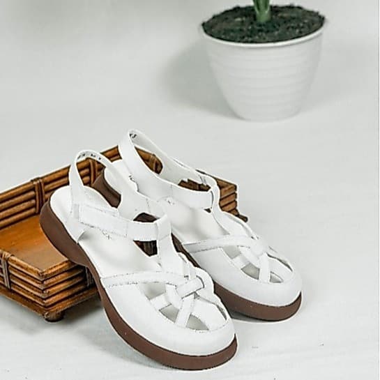Gambar ke-8 produk Pollux E-Wear WPOMW 07 - Sandal Wanita Casual Stylish Bahan Kulit Asli