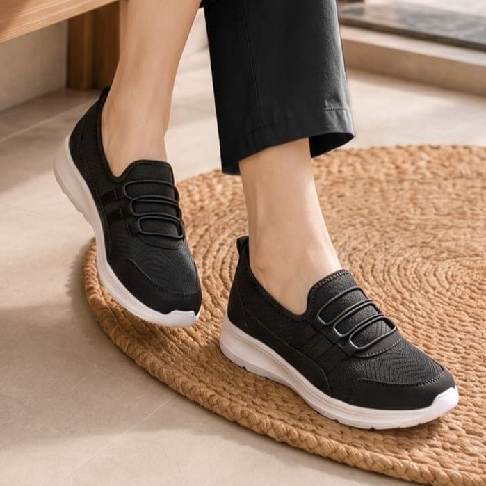 Gambar ke-5 produk Xolus FUFA 2 - Sepatu Sneakers Wanita Slip On Nyaman Stylish Anti Slip