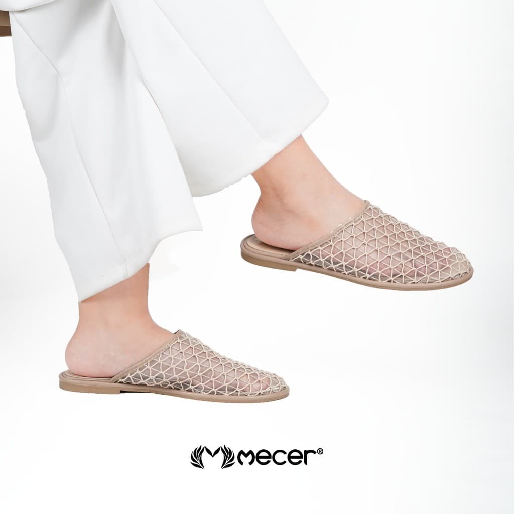Thumbnail gambar ke-6 produk Mecer Daily WABM999-5 Khaki dan Hitam Size 36-41, Sandal Slip On Wanita Simpel Tertutup