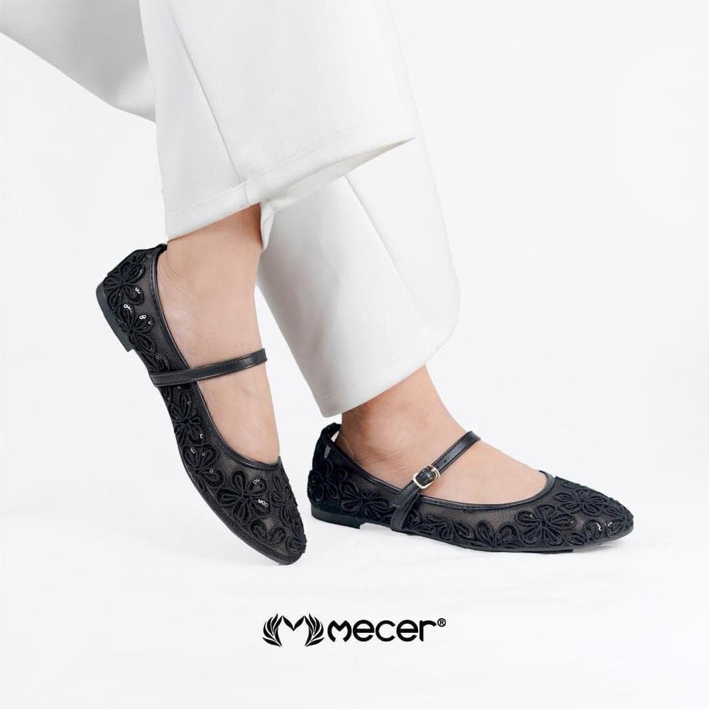 Thumbnail gambar ke-9 produk Mecer Core WWH 309710A Krem dan Hitam Size 36-41, Flat Shoes Wanita Kekinian Pattern Bunga, Casual dan Pesta