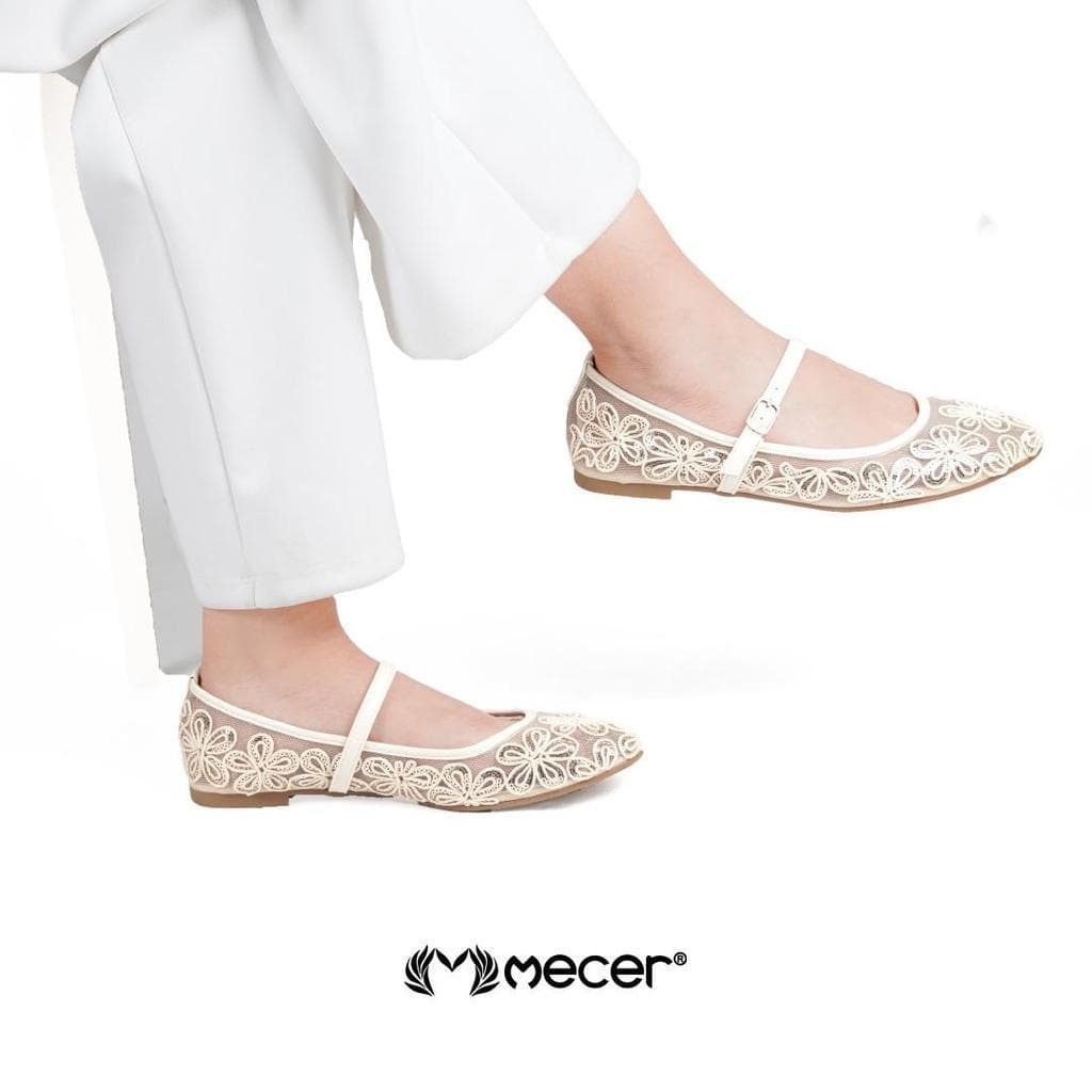 Thumbnail gambar ke-7 produk Mecer Core WWH 309710A Krem dan Hitam Size 36-41, Flat Shoes Wanita Kekinian Pattern Bunga, Casual dan Pesta
