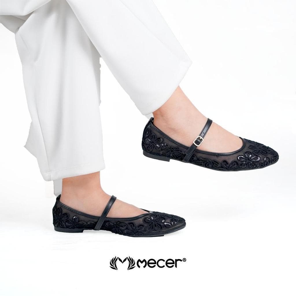 Thumbnail gambar ke-5 produk Mecer Core WWH 309710A Krem dan Hitam Size 36-41, Flat Shoes Wanita Kekinian Pattern Bunga, Casual dan Pesta